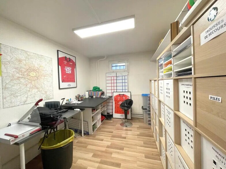 Bureau dans Issy-les-Moulineaux à louer - Photo de l’immeuble – Image 3 sur 11