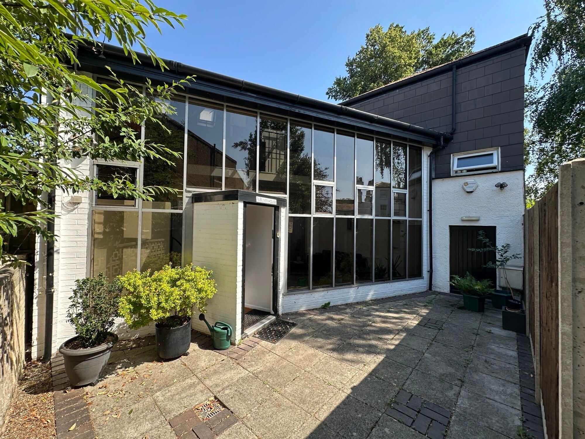 34A High St, Thames Ditton à vendre Photo de l’immeuble– Image 1 sur 11