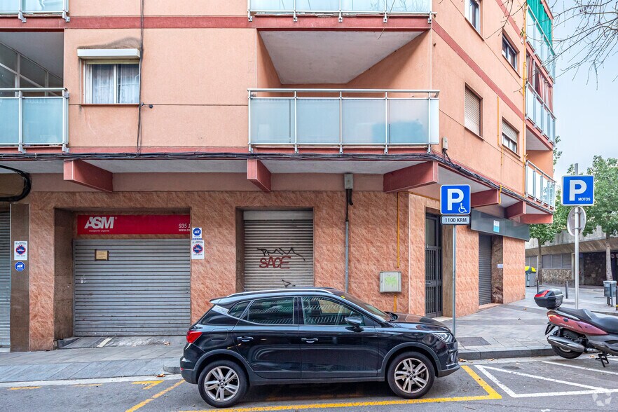 Local commercial dans Santa Coloma de Gramenet, Barcelona à louer - Photo de l’immeuble – Image 3 sur 4