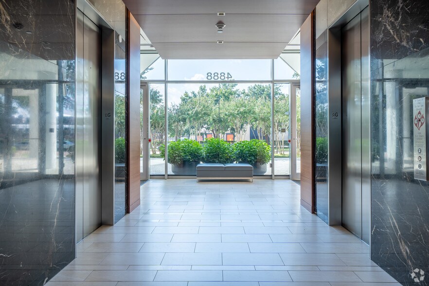 4888 Loop Central Dr, Houston, TX à louer - Photo intérieure – Image 3 sur 9