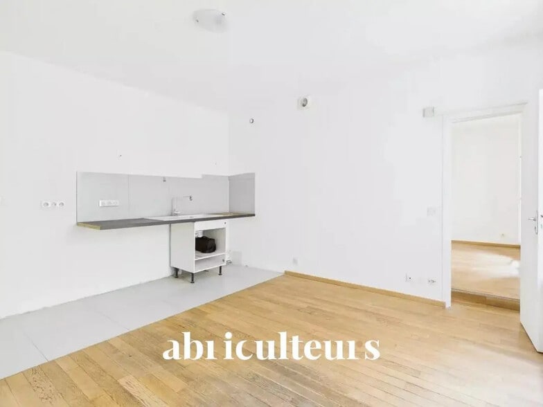 Bureau dans Paris à vendre - Photo de l’immeuble – Image 2 sur 14