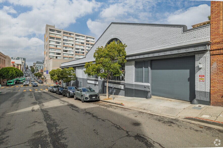 1270 Bush St, San Francisco, CA à louer - Photo de l’immeuble – Image 3 sur 14