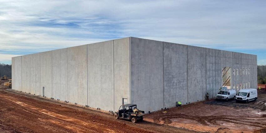 2010 Southeastern Industrial Dr, Newton, NC à vendre - Photo de l’immeuble – Image 3 sur 4