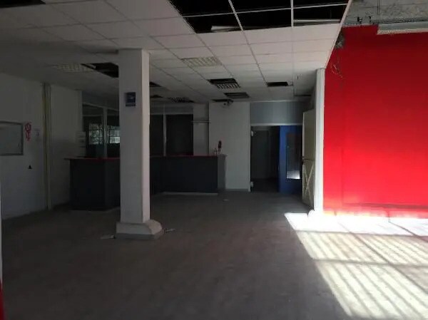 Industriel/Logistique dans Châtillon à louer - Photo intérieure – Image 2 sur 6