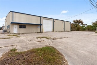 Plus de détails pour 820 Mcbride Ln, Corpus Christi, TX - Industriel/Logistique à louer