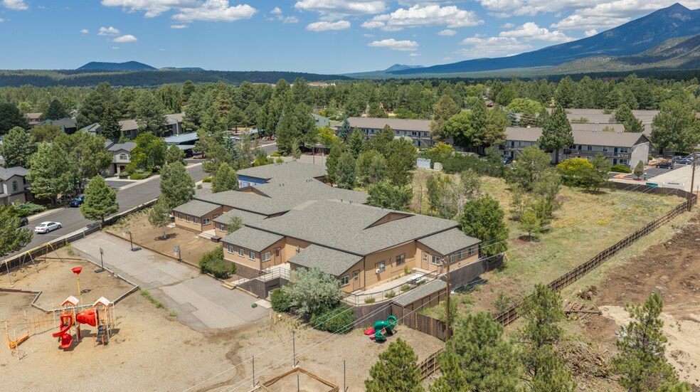 850 N Locust St, Flagstaff, AZ à vendre - Photo de l’immeuble – Image 3 sur 10