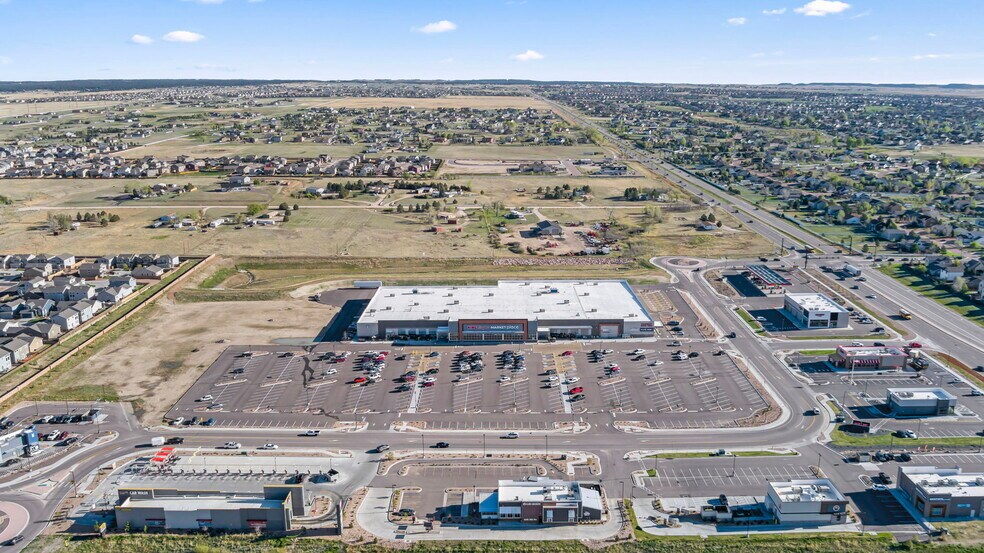 7530 Falcon Market Pl, Falcon, CO à vendre - Photo principale – Image 1 sur 2