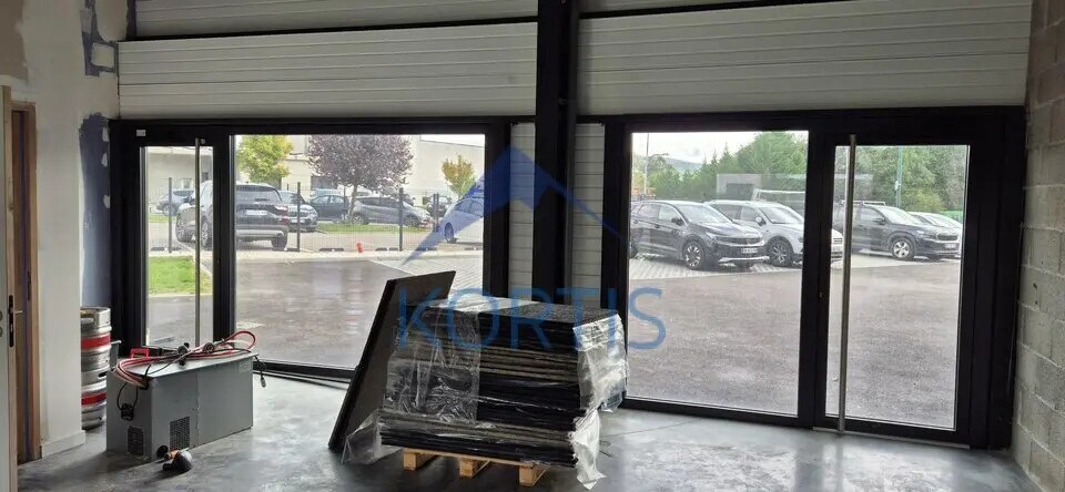 Bureau dans CHAZAY-D'AZERGUES à louer - Photo de l’immeuble – Image 3 sur 5