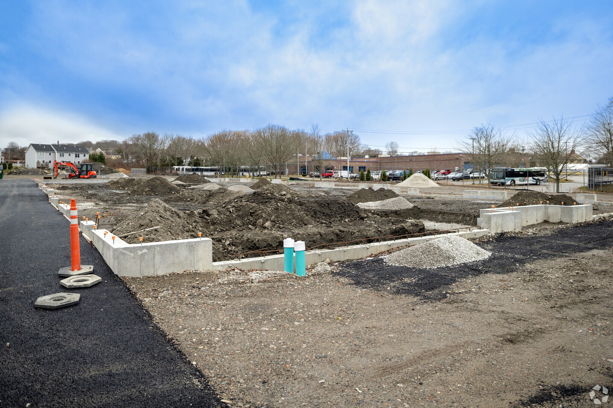 300 Coddington Hwy, Middletown, RI à vendre Photo principale– Image 1 sur 2