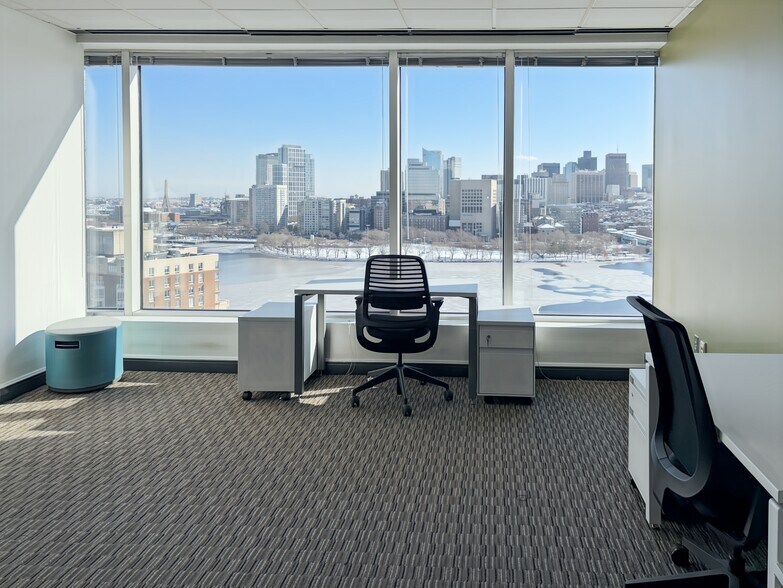 245 First St, Cambridge, MA à louer - Photo de l’immeuble – Image 2 sur 25