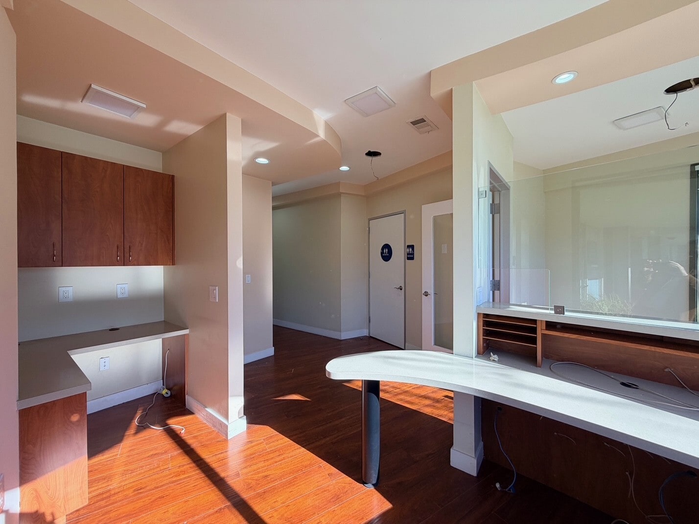 877 W Fremont Ave, Sunnyvale, CA à louer Photo intérieure– Image 1 sur 4