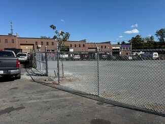 Plus de détails pour 8395 Euclid Ave, Manassas Park, VA - Industriel/Logistique à louer