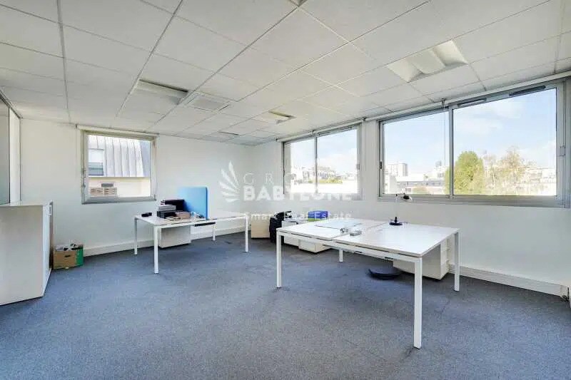 Bureau dans Suresnes à louer - Photo intérieure – Image 3 sur 12