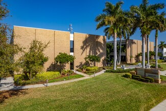 Plus de détails pour 9600 Koger Blvd N, Saint Petersburg, FL - Bureau à louer