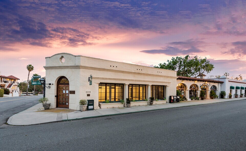 6015 Paseo Delicias, Rancho Santa Fe, CA à louer - Photo de l’immeuble – Image 3 sur 9