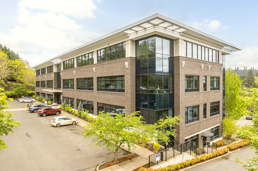 1730-1750 Blankenship Rd, West Linn, OR à louer - Photo de l’immeuble – Image 1 sur 4