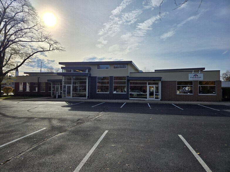 400 4th St NW, Faribault, MN à vendre - Photo de l’immeuble – Image 3 sur 3