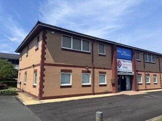 Plus de détails pour 101-104 Love Ln, Cirencester - Bureau à louer