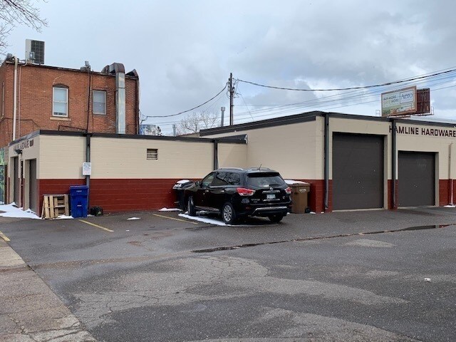 755 N Snelling Ave N, Saint Paul, MN à louer - Photo de l’immeuble – Image 2 sur 9