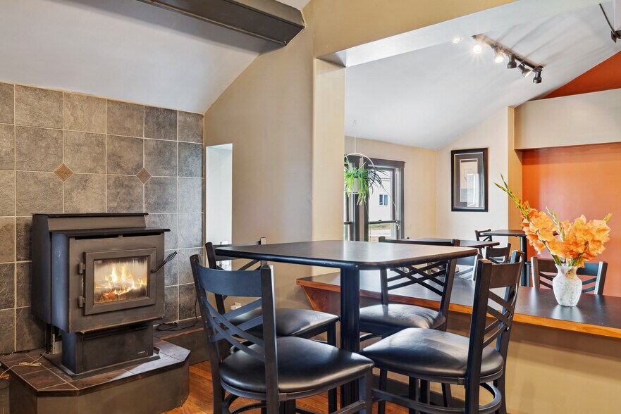 10 Prince St, Randolph, VT à vendre - Photo intérieure – Image 2 sur 22