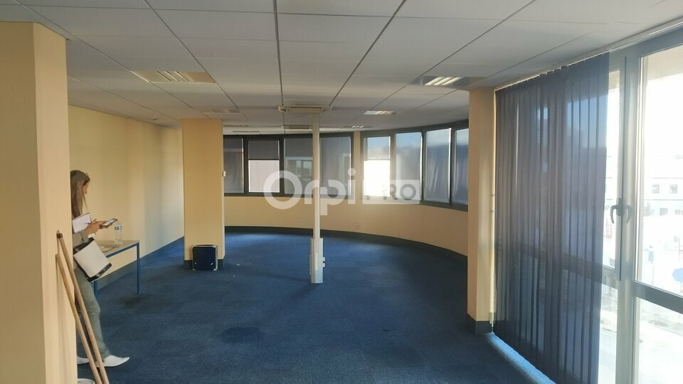 Bureau dans Reims à louer Photo intérieure– Image 1 sur 9