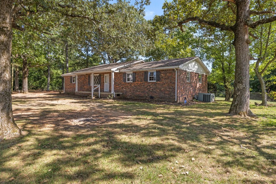 290 County Road 46, Florence, AL à vendre - Photo de l’immeuble – Image 2 sur 7