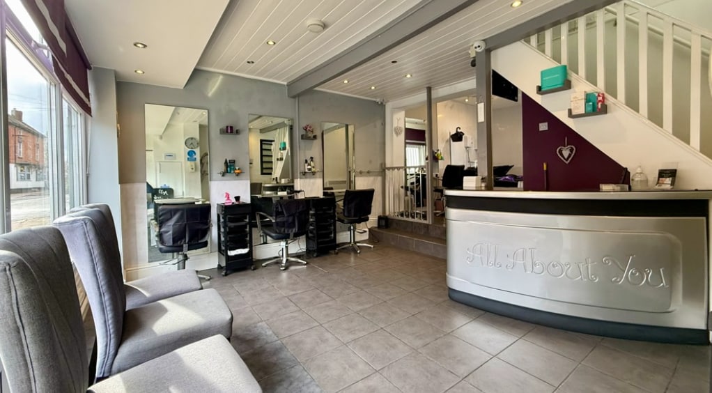 9 Bull St, Nuneaton, WAR CV11 4JX - Lot 9 - - Photo intérieure - Image 1 of 8