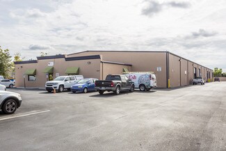 Plus de détails pour 830 NE 24th Ln, Cape Coral, FL - Industriel/Logistique à louer