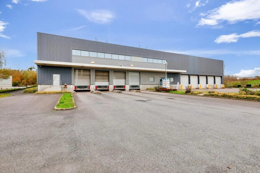 Industriel/Logistique dans Villeparisis à louer - Photo de l’immeuble – Image 2 sur 10