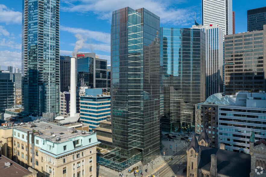 200 King St W, Toronto, ON à louer - Photo de l’immeuble – Image 3 sur 6