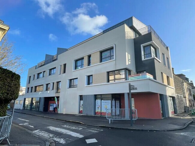 Plus de détails pour Bureau à vendre
