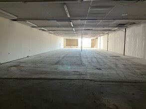 49-125 Cumberland Plz, Crossville, TN à louer Photo de l’immeuble– Image 2 sur 2