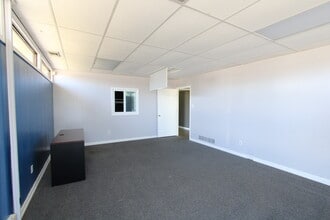 3045 S Meridian St, Indianapolis, IN à louer Photo intérieure– Image 2 sur 5