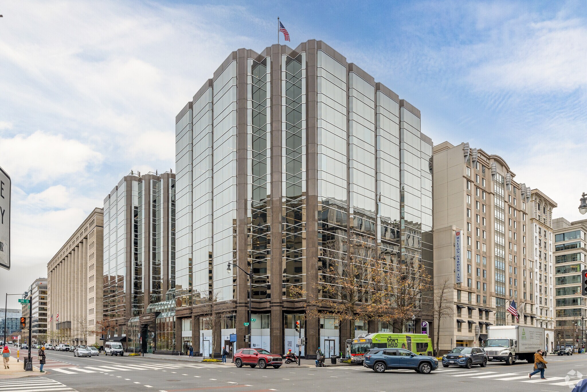 1350 Eye St NW, Washington, DC à louer Photo principale– Image 1 sur 22