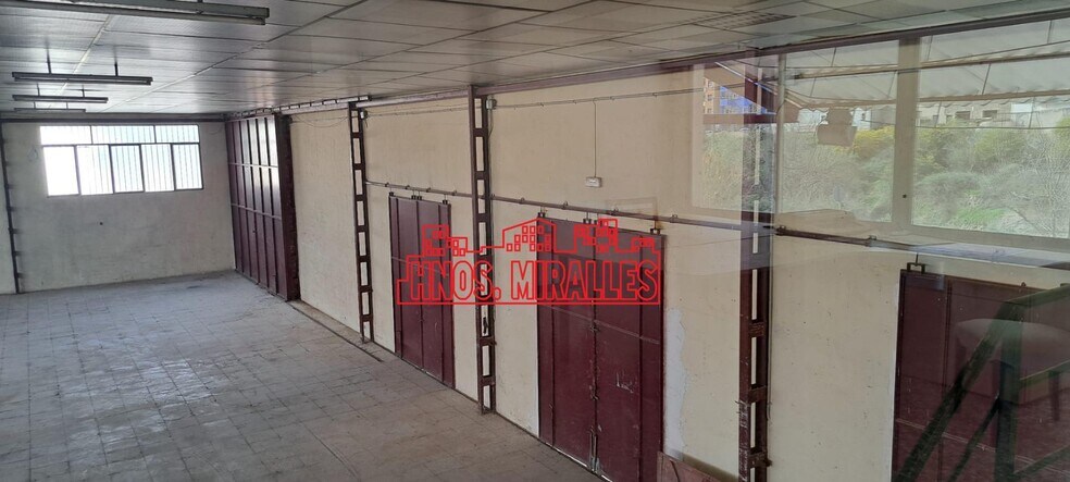 Industriel/Logistique dans Aspe à vendre - Photo intérieure – Image 3 sur 19