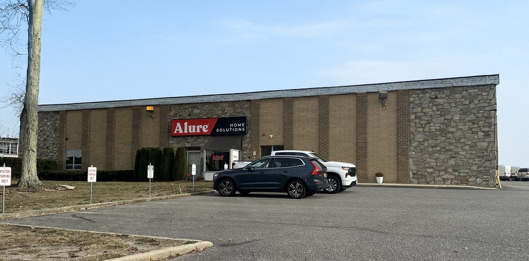 70 Mall Dr, Commack, NY à louer Photo de l’immeuble– Image 1 sur 9
