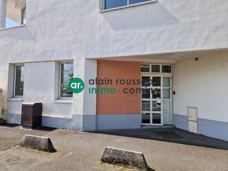 Local commercial dans Cholet à vendre - Photo de l’immeuble – Image 1 sur 8