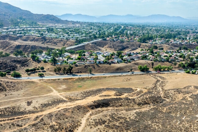 Plus de détails pour 10127 Heacock St, Moreno Valley, CA - Terrain à vendre