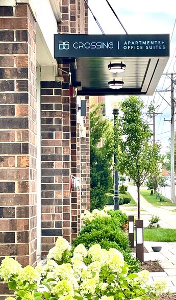 5202 Washington St, Downers Grove, IL à louer - Photo de l’immeuble – Image 3 sur 4