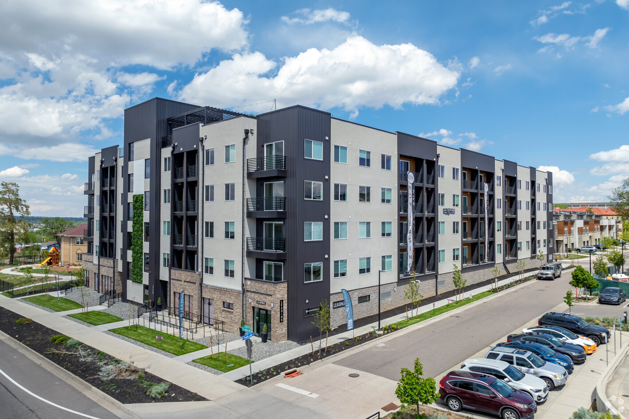 5256 N Federal Blvd, Denver, CO à louer Photo de l’immeuble– Image 1 sur 10