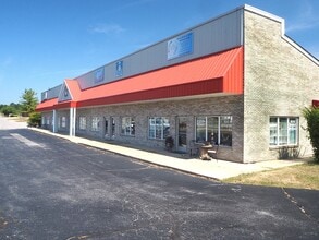 950 Corporate Pky, Wentzville, MO à louer Photo intérieure– Image 2 sur 8