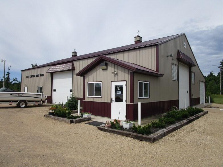 1146 Cottonville Ave, Friendship, WI à vendre - Photo de l’immeuble – Image 3 sur 35