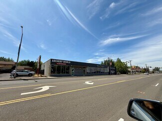 Plus de détails pour 407 W Main St, Battle Ground, WA - Local commercial à louer
