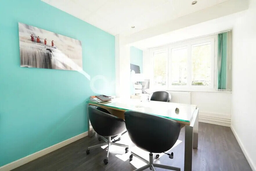 Bureau dans Caluire-et-Cuire à louer - Photo de l’immeuble – Image 3 sur 5