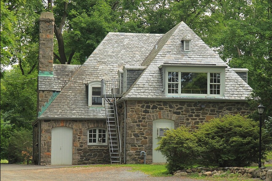 260 Stuyvesant Ave, Rye, NY à louer - Photo principale – Image 2 sur 8
