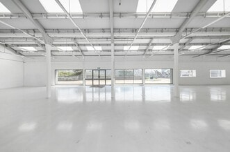 1 Carlton Rd, Ashford à louer Photo intérieure– Image 2 sur 16