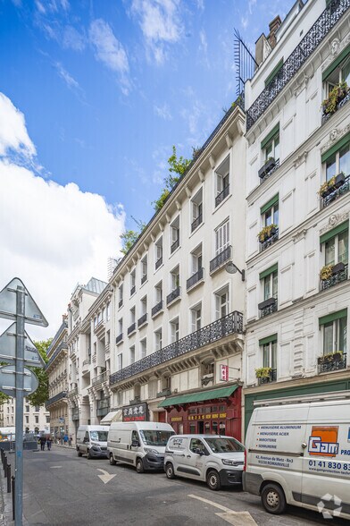 12 Rue Du Helder, Paris à louer - Photo de l’immeuble – Image 1 sur 33