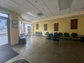 16070 Tuscola Rd, Apple Valley, CA à louer Photo intérieure– Image 1 sur 8