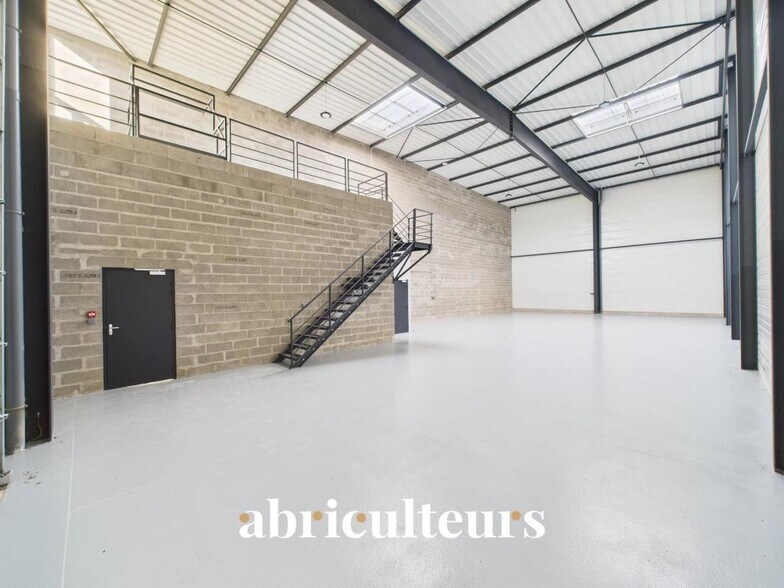Bureau dans Chartres à vendre - Photo intérieure – Image 2 sur 3