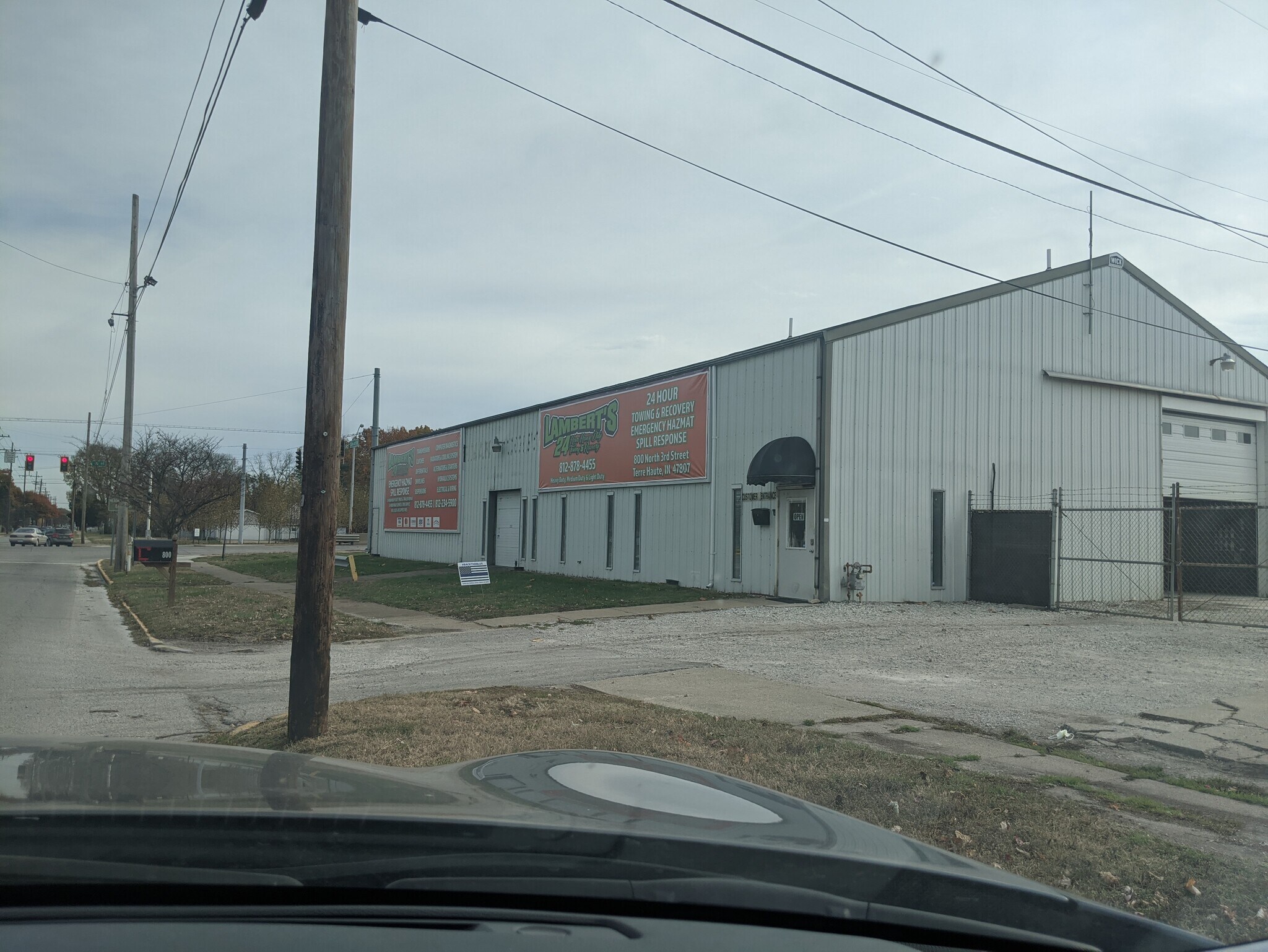 800 N 3rd St, Terre Haute, IN à louer Photo de l’immeuble– Image 1 sur 19